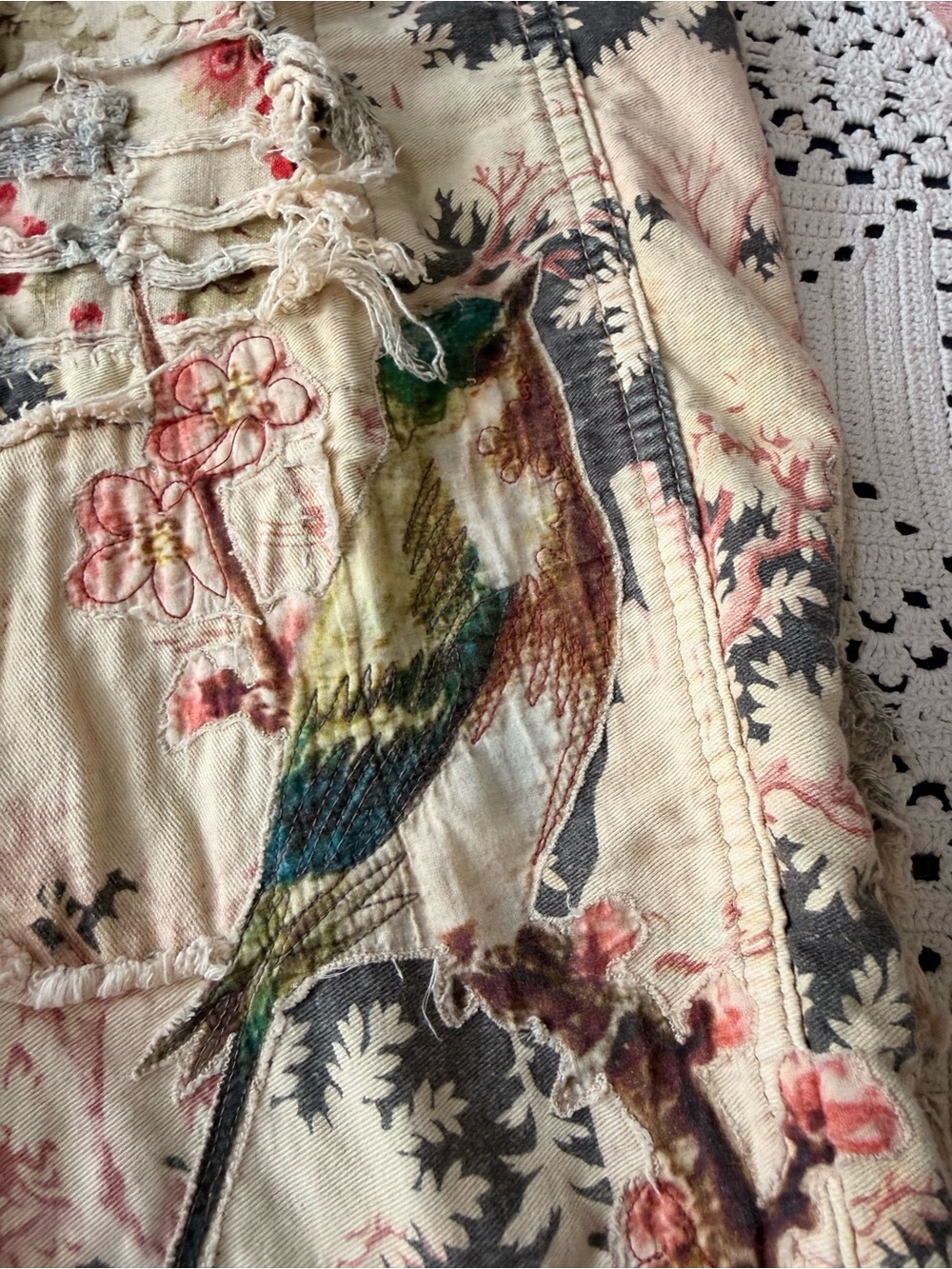 MP miners bird appliqué - Picture 10 of 14
